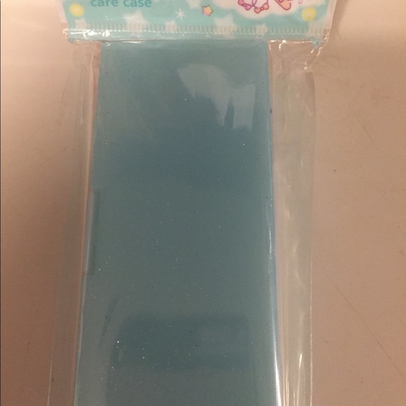 2/$15 Hello Kitty Bundle - Picture 6 of 6